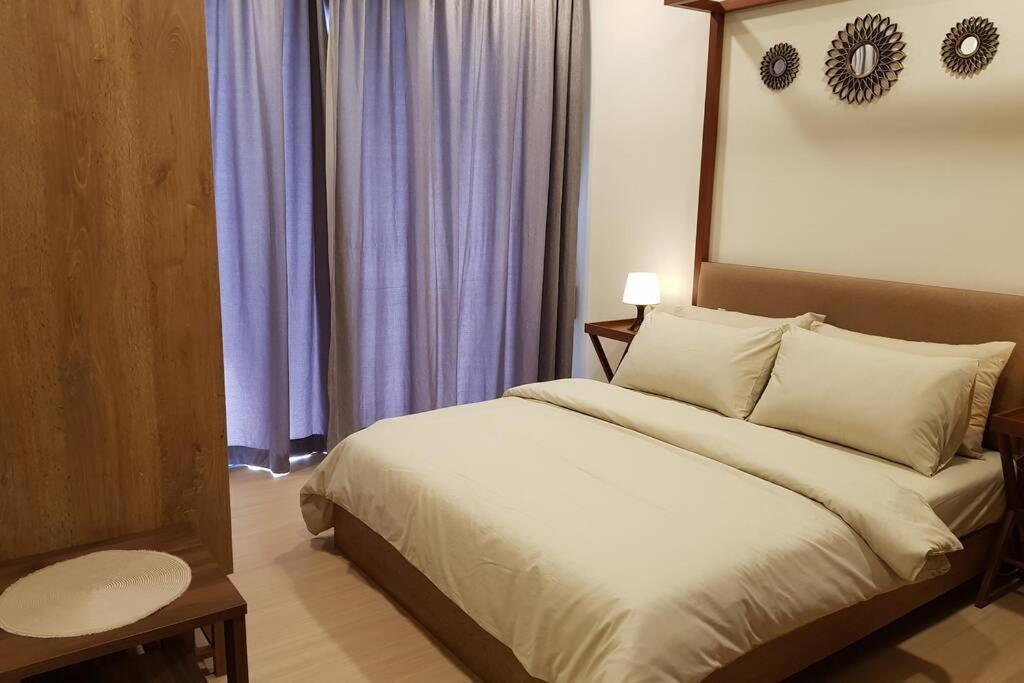 Timurbay Studio Apartment Facing Beautiful Beach Kuantan Exterior foto